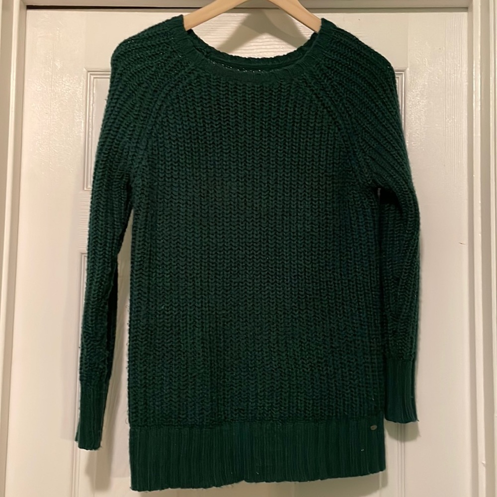 American Eagle Knitted Sweater